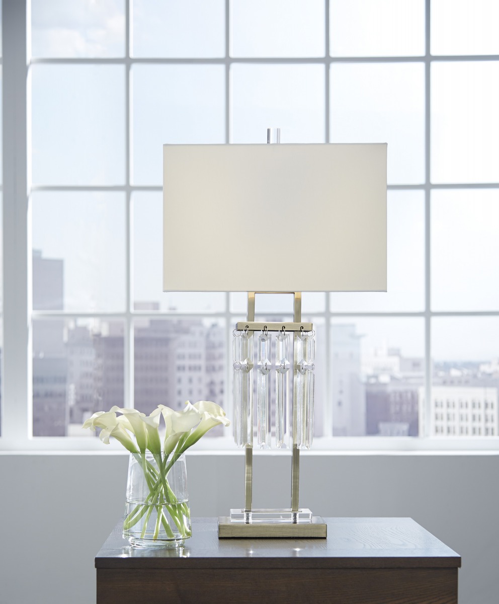 <br />
<b>Warning</b>:  Undefined property: Product::$alt in <b>/home/users/mebleurban/public_html/strona2024/tpl/offer.php</b> on line <b>72</b><br />
Lampy L428114