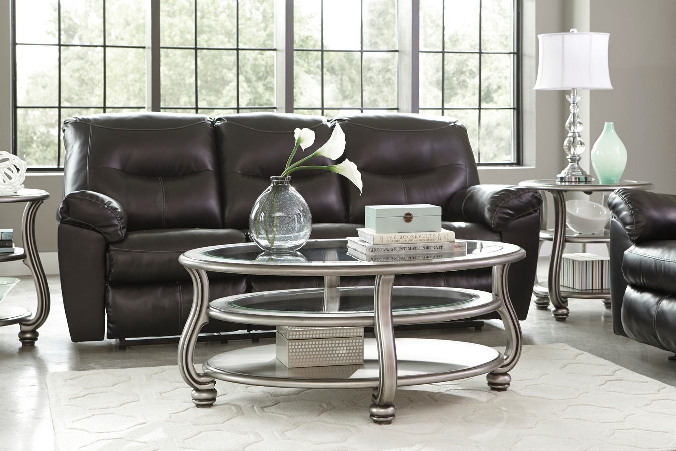 <br />
<b>Warning</b>:  Undefined property: Product::$alt in <b>/home/users/mebleurban/public_html/strona2024/tpl/offer.php</b> on line <b>72</b><br />
Stoliki - Konsole T820